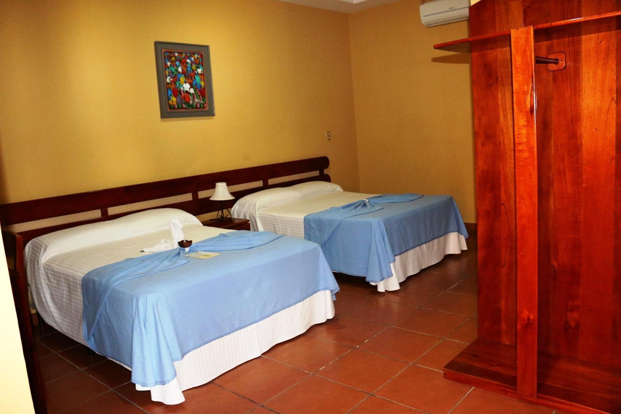 Hotel Los Arcos Estelí Zimmer foto